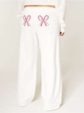NEW! Hollister White Wide Leg Pants with Red Candy Cane Bow
